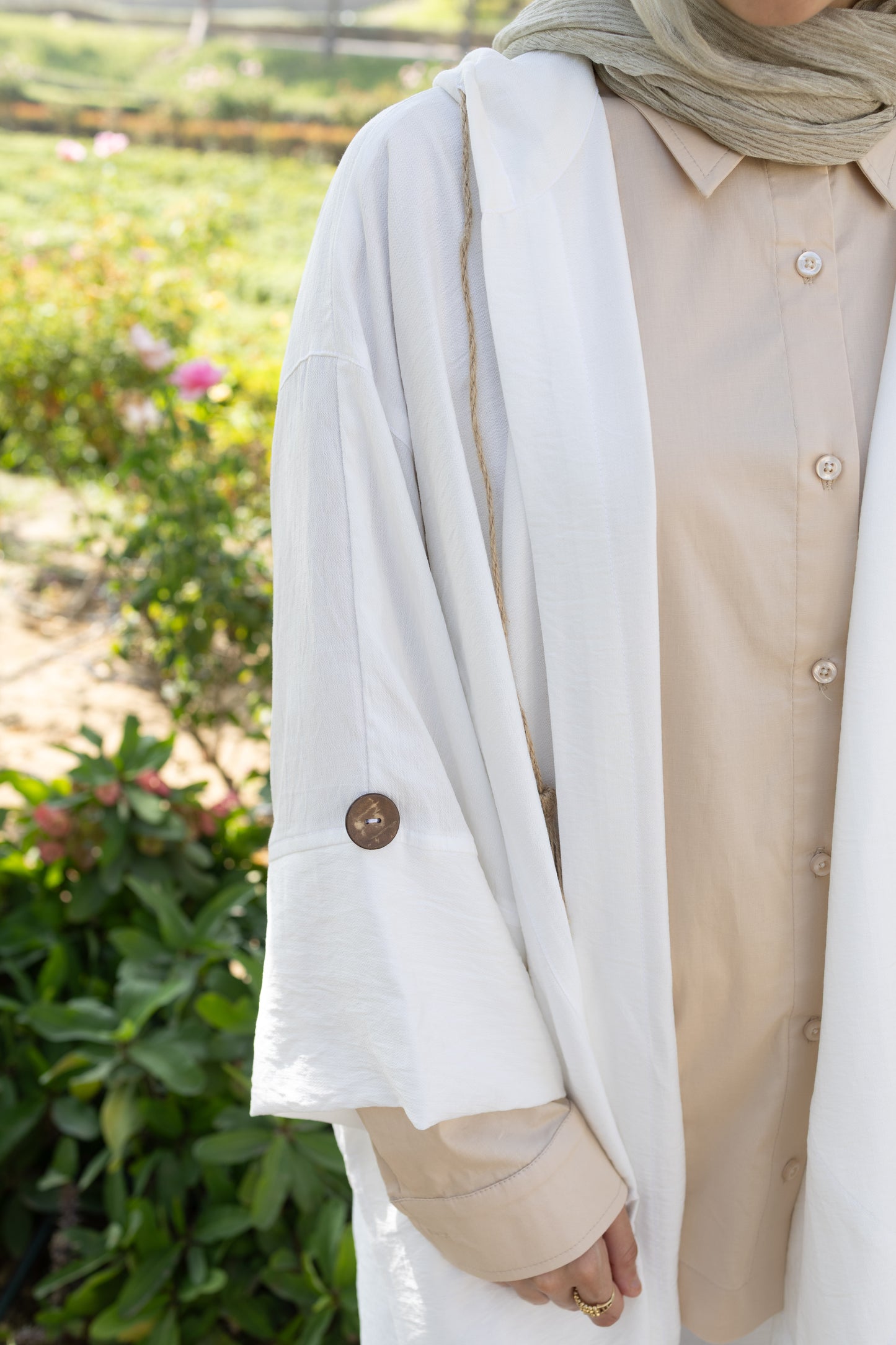 Iris Cardigan & Pants Set in White